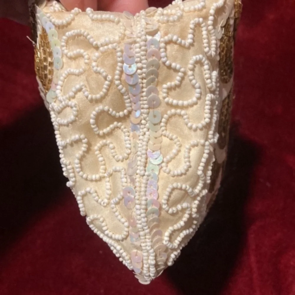 Vintage Iridescent and Gold Beaded Clutch